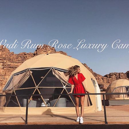 Wadi Rum Rose Luxury Camp ภายนอก รูปภาพ