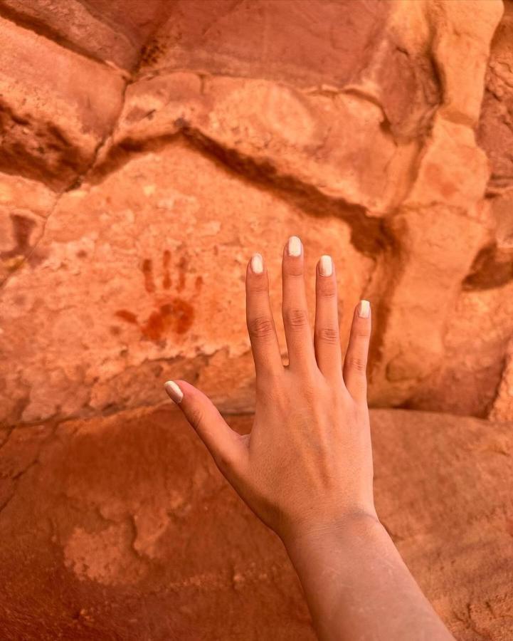 Wadi Rum Rose Luxury Camp ภายนอก รูปภาพ