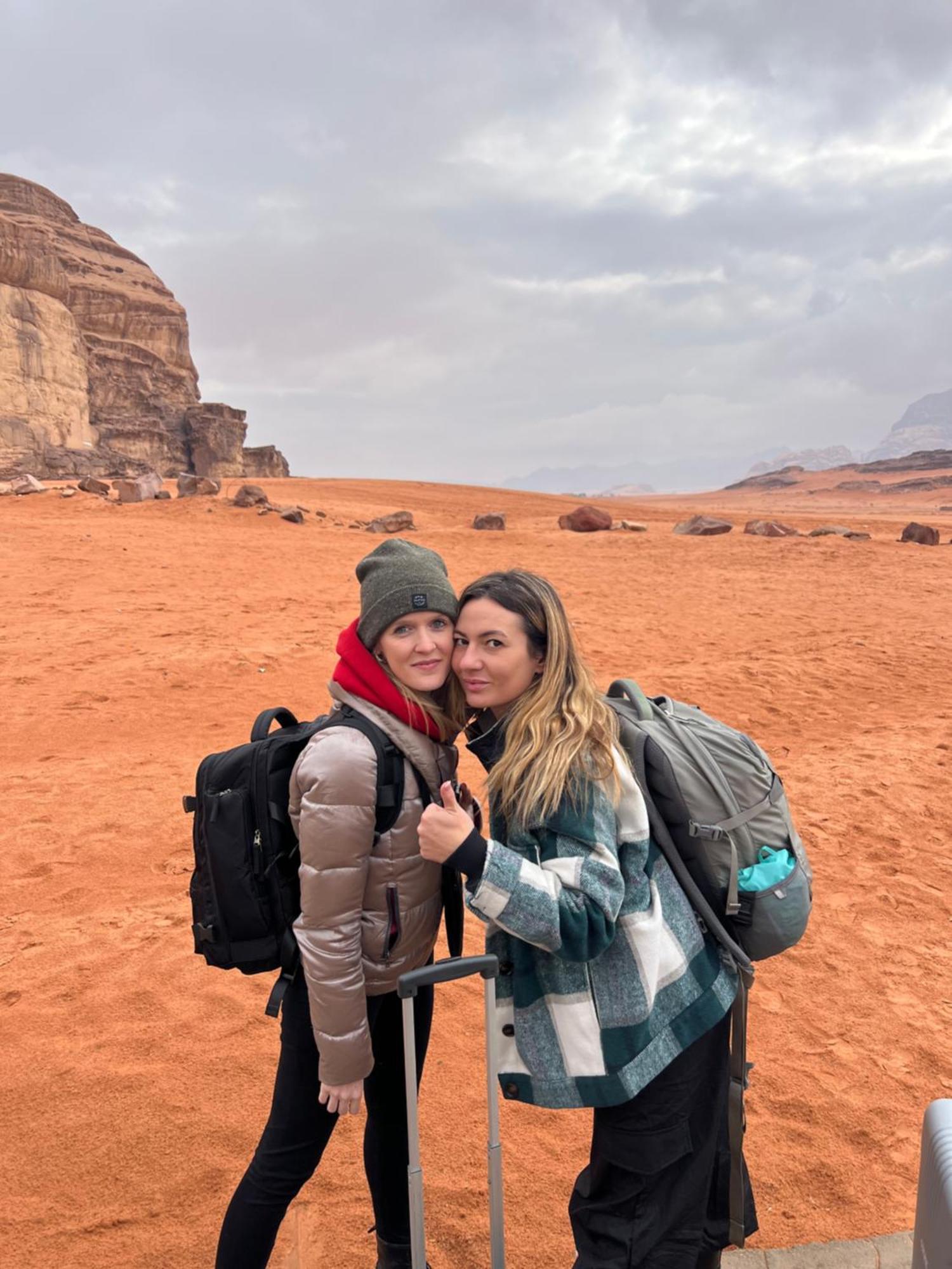 Wadi Rum Rose Luxury Camp ภายนอก รูปภาพ