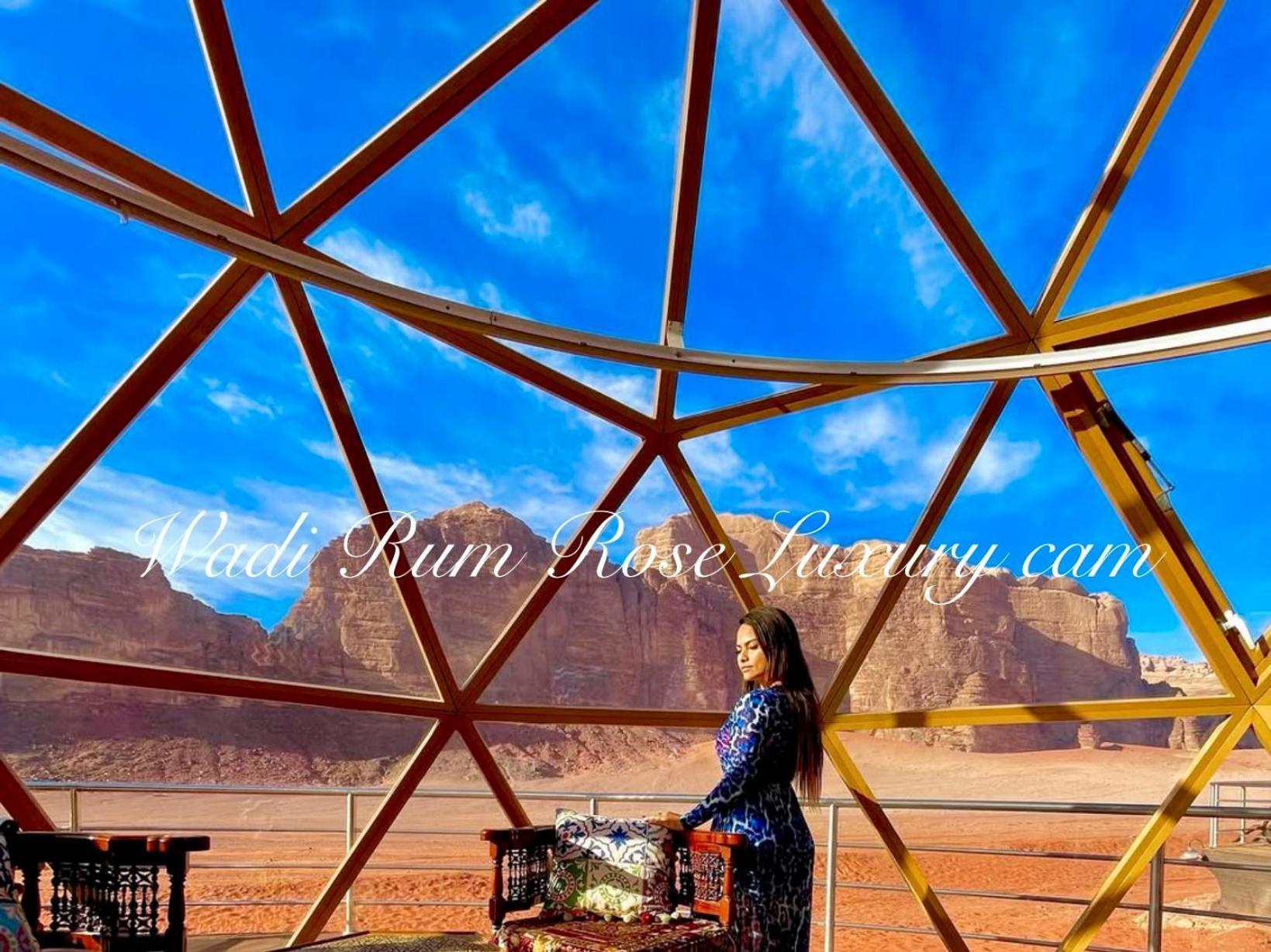 Wadi Rum Rose Luxury Camp ภายนอก รูปภาพ