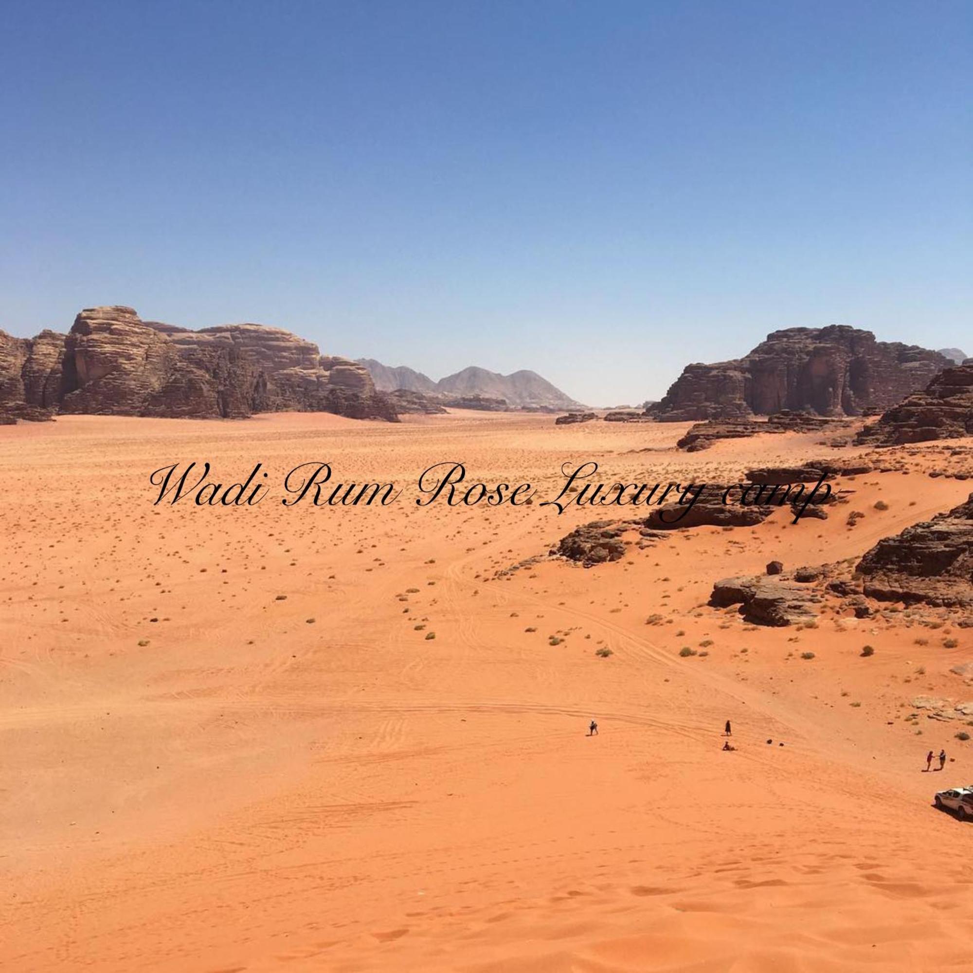 Wadi Rum Rose Luxury Camp ภายนอก รูปภาพ